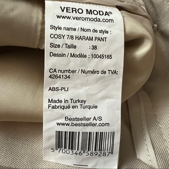 Vero Moda Lightweight Cropped Chino Pants - Picture 14 of 14